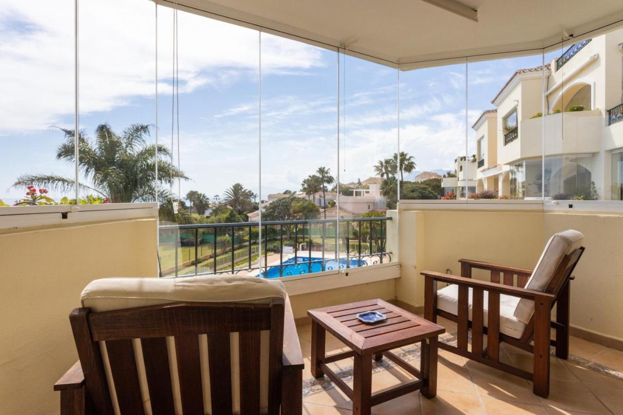 Homeforguest Front Line Beach Apartment In Hacienda Playa Marbella Esterno foto
